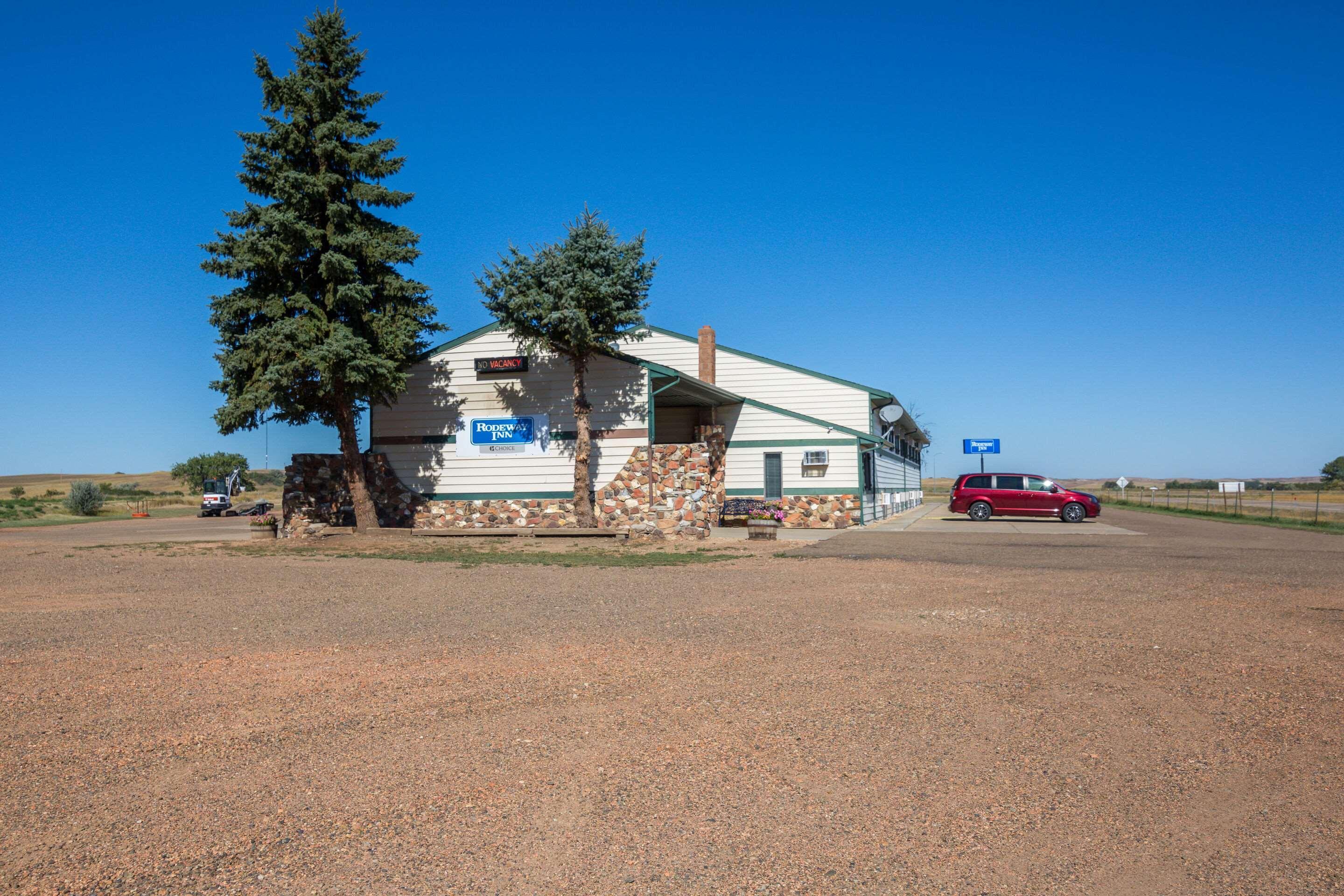 Rodeway Inn Gateway To Medora T-Roosevelt & Makoshika State Park Wibaux Luaran gambar