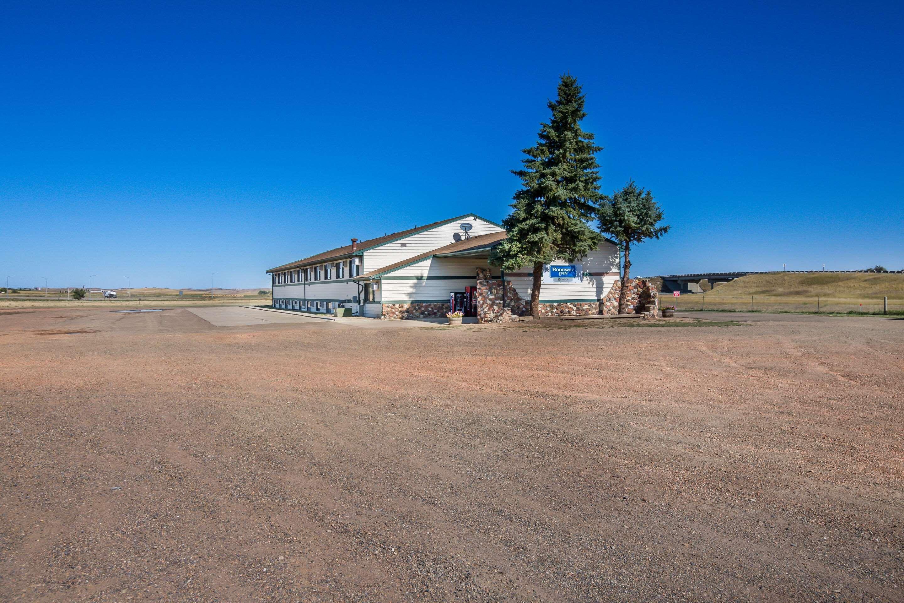 Rodeway Inn Gateway To Medora T-Roosevelt & Makoshika State Park Wibaux Luaran gambar